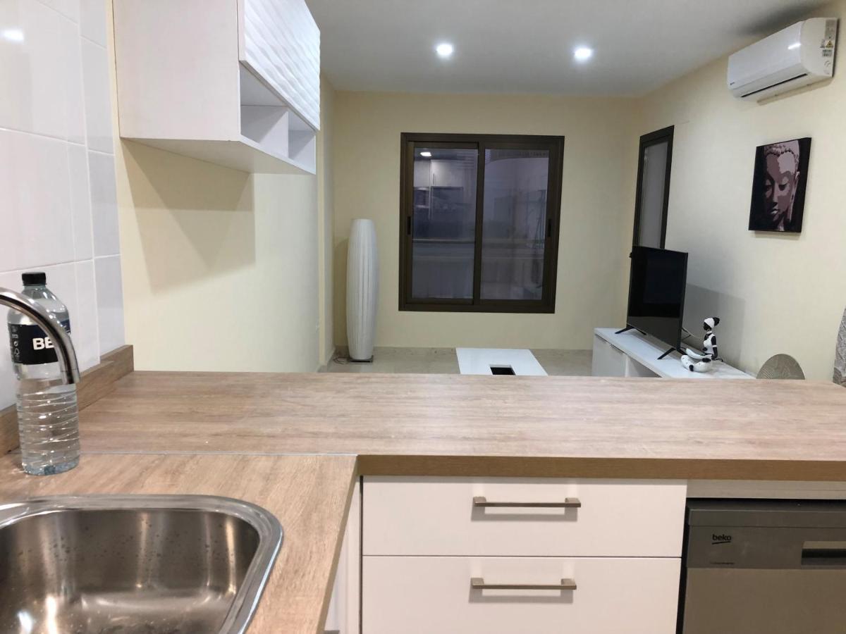 Moderno Apartamento En Primera Linea Paseo Maritimo فوينخيرولا المظهر الخارجي الصورة