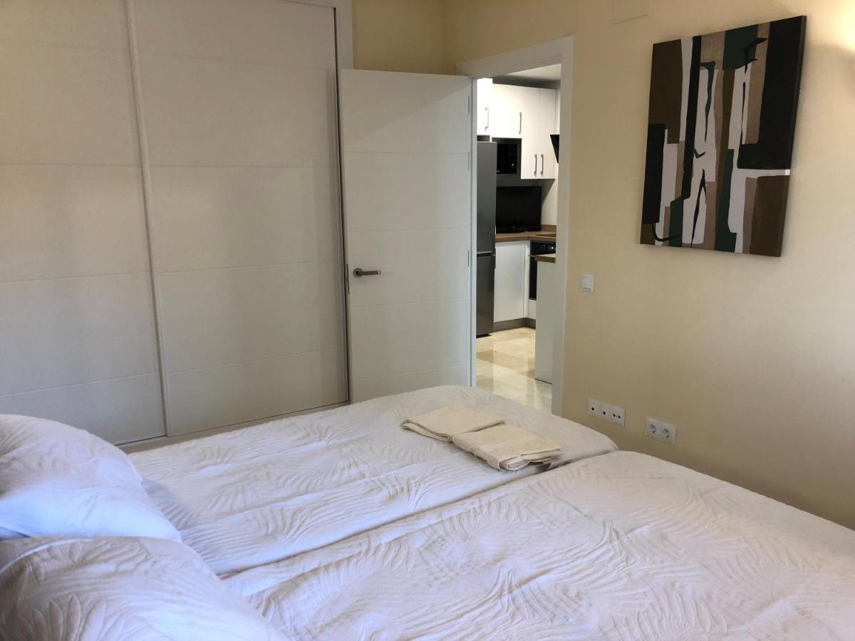 Moderno Apartamento En Primera Linea Paseo Maritimo فوينخيرولا المظهر الخارجي الصورة